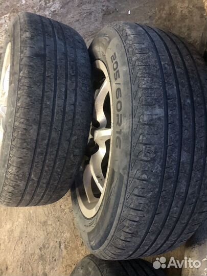 Powertrac Adamas H/P 205/60 R16 92V