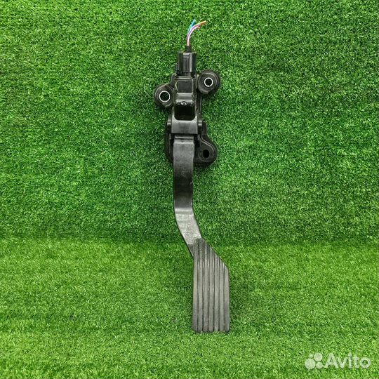 Педаль газа Mitsubishi ASX GA1W 2010 1600A101