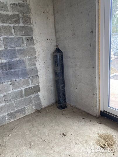 Гелиевый баллон