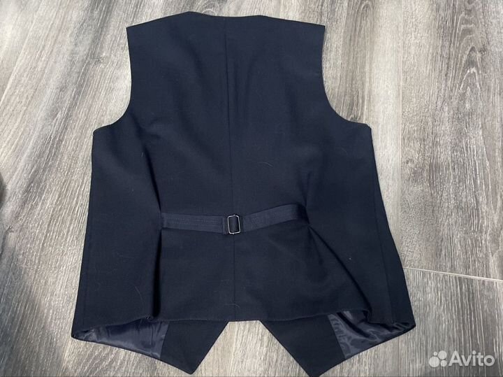 Жилет школьный для мальчика новый