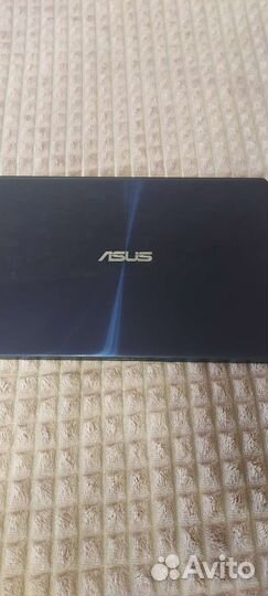 Asus zenbook core i5 8th gen UX331U