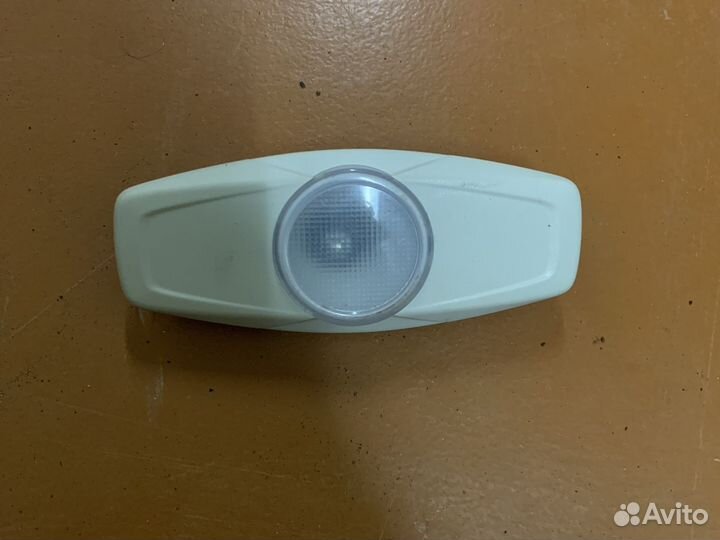 Ford focus 3 плафон освещения салона