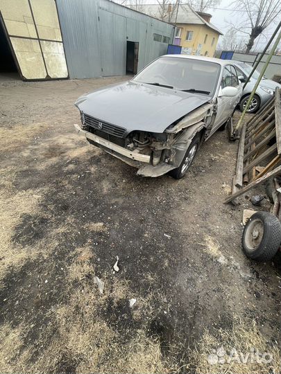 Капот toyota mark 2 90