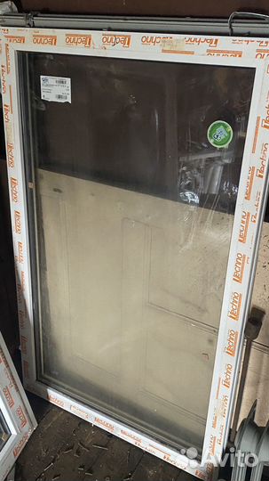 Оконный блок с верхним проветриванием