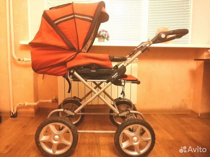 Коляска-трансформер Geoby 05C601J