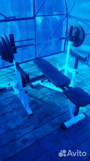 Скамья для жима со стойками и штангой бу