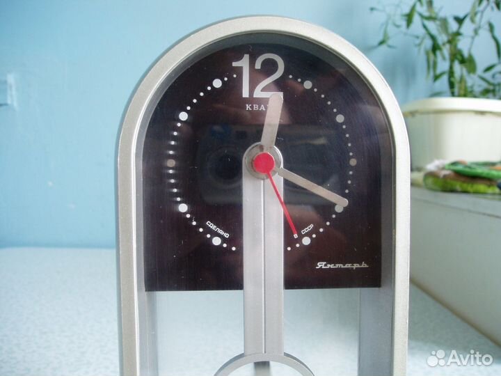 Эксклюзивные часы Янтарь сделано в СССР