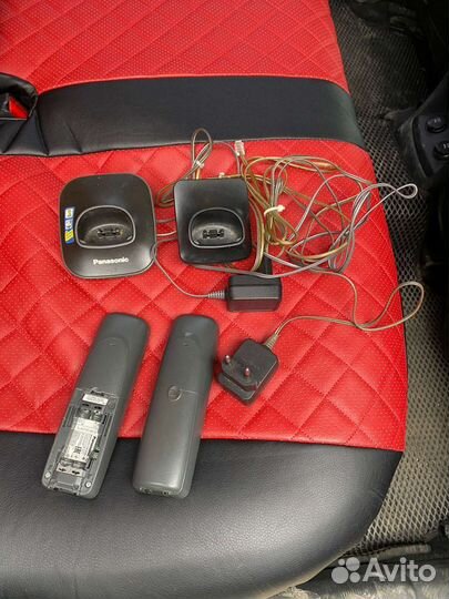 Домашний радио телефон Panasonic kx-tg1611ru