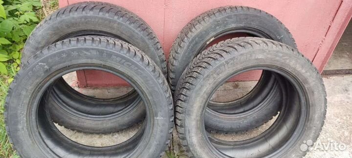 Michelin X-Ice XI3 205/55 R16