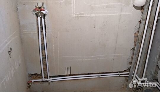 Разводка труб водоснабжения и канализации