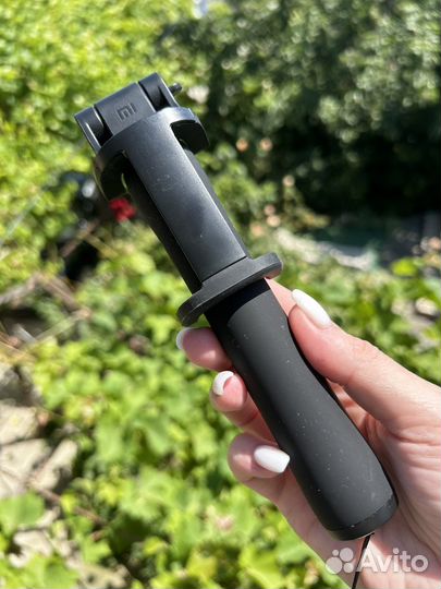 Монопод для селфи Xiaomi Selfie Stick 2 Bluetooth