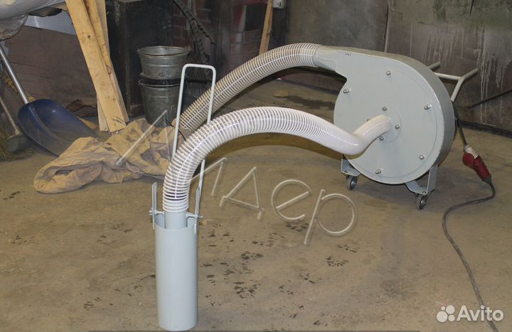 Зернодробилка роторная