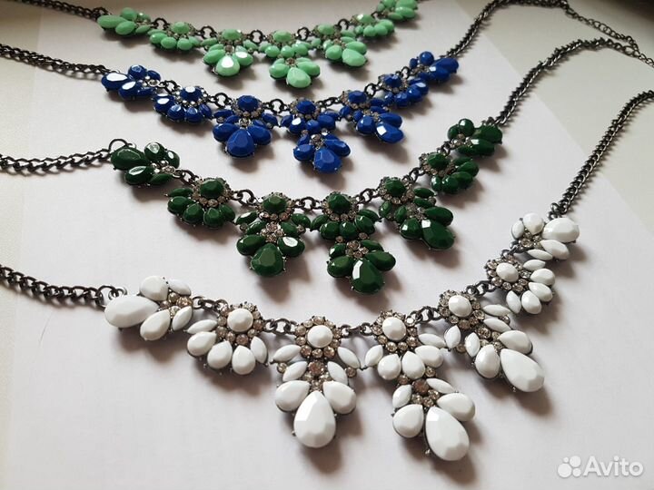 Украшения (ожерелье, серьги, подвески, браслет)