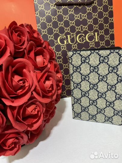 Обложка на паспорт Gucci