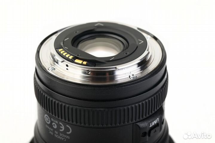 Canon EF 8-15mm f/4L Fisheye USM