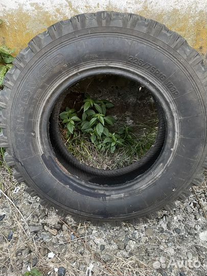 Medved Nast II 225/75 R16