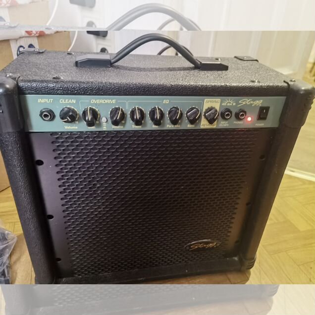 Гитарный комбоусилитель stagg 40 GA R DSP