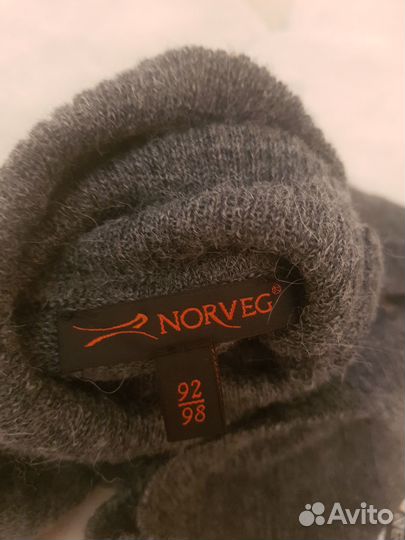 Свитер детский