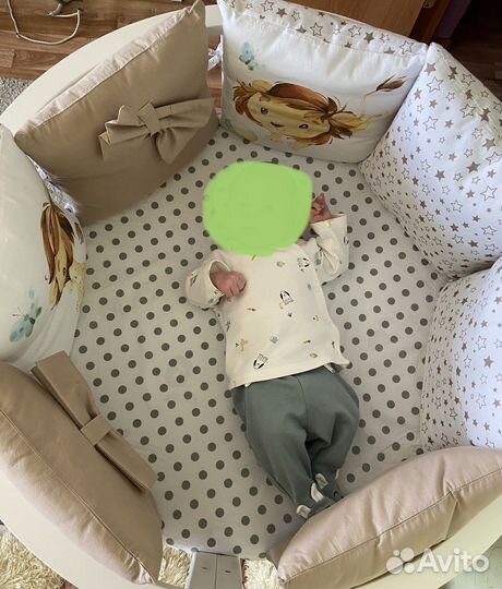 Комплект в детскую кроватку с бортиками