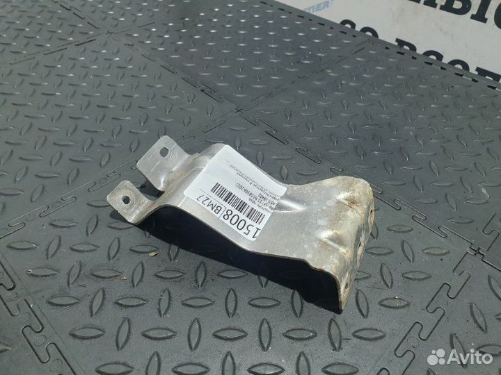 Кронштейн правый Bmw X5 F15 N55B30A 2015