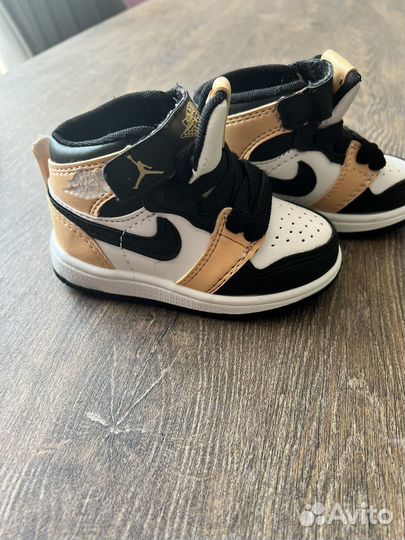 Кроссовки nike air Jordan детские