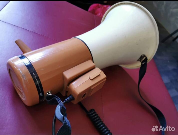 Мегафон JEC JE 583B