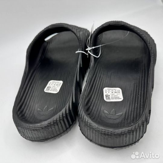 Шлепки / сланцы Adidas Adilette 22