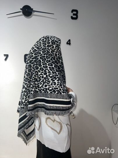 Шарфы платки палантины