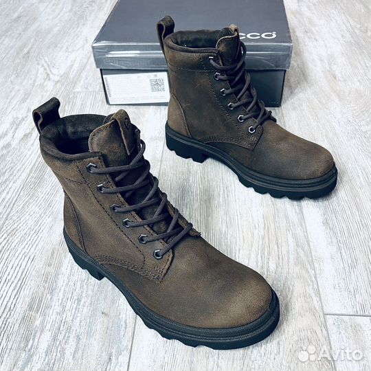 37 р. Новые ботинки Ecco grainer W