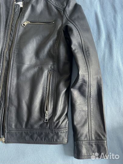 Кожаная куртка мужская s 46 размер