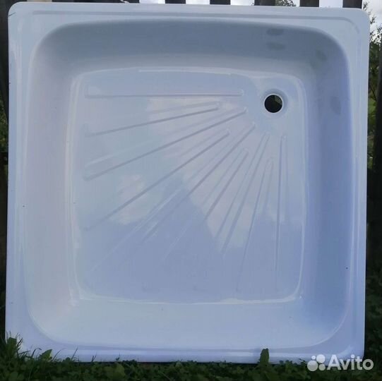 Душевой поддон 90х90 новый