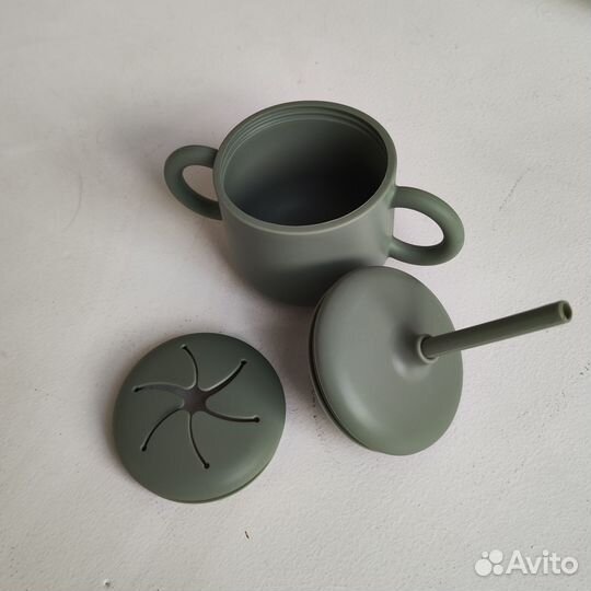 Силиконовая детская посуда