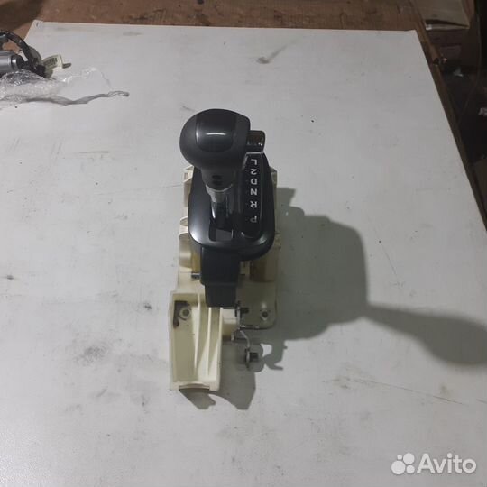 Рычаг переключения АКПП KIA RIO-2