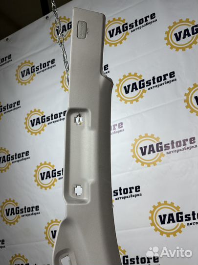 Обшивка передней стойки Audi A4 B6