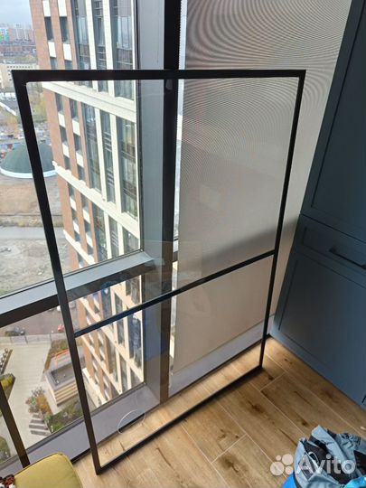 Вставка в окно для вывода мобильного кондиционера