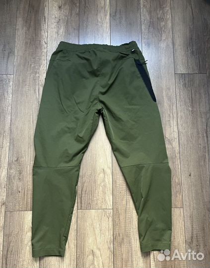 Мужские брюки Nike Sportswear Tech Essentials