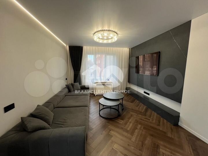 3-к. квартира, 72,3 м², 2/25 эт.