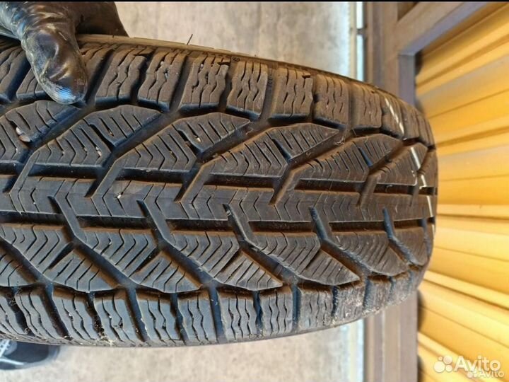 Tigar Winter 215/55 R17