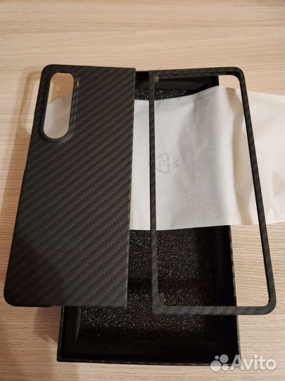 Чехлы карбон Samsung Galaxy Z Fold 4, Flip 4