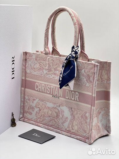 Женская сумка Christian Dior Book Tote средний фор