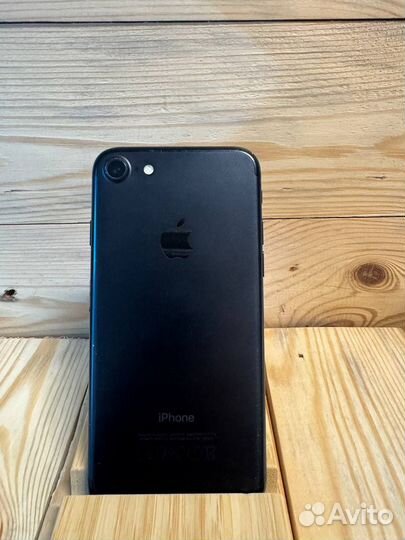 iPhone 7, 128 ГБ