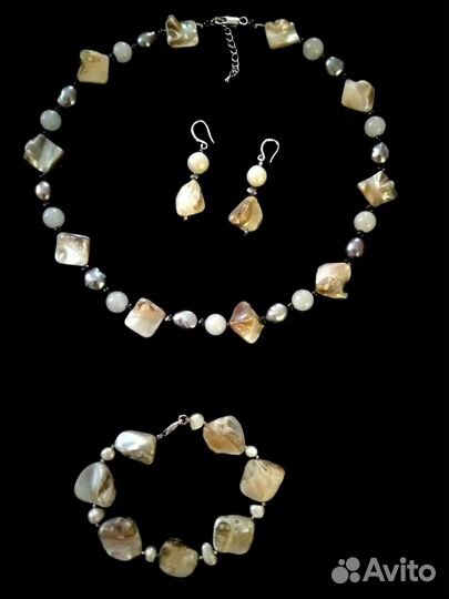 Эксклюзивный комплект с натуральным жемчугом