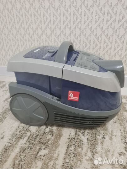Пылесос Zelmer aquawelt 1600