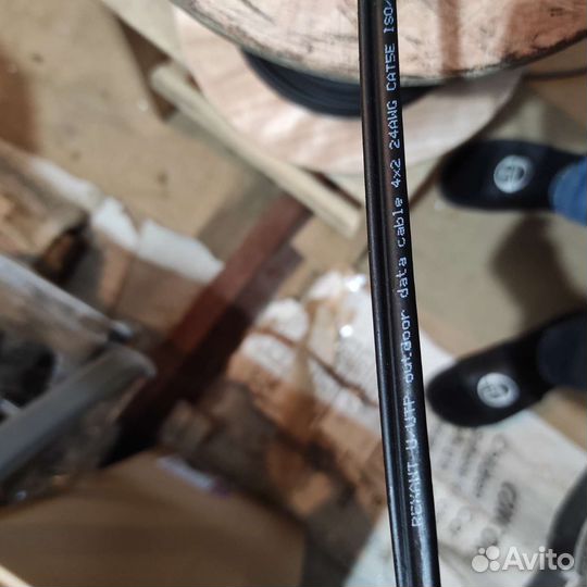 Кабель UTP 4PR 24AWG CAT5e 305м outdoor + трос*1