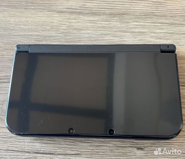 New Nintendo 3DS XL прошитая + флешка на 32GB