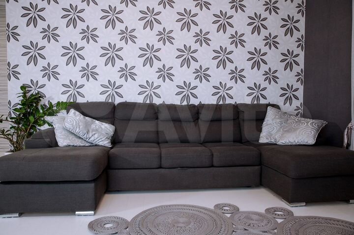 2-к. квартира, 65 м², 1/4 эт.