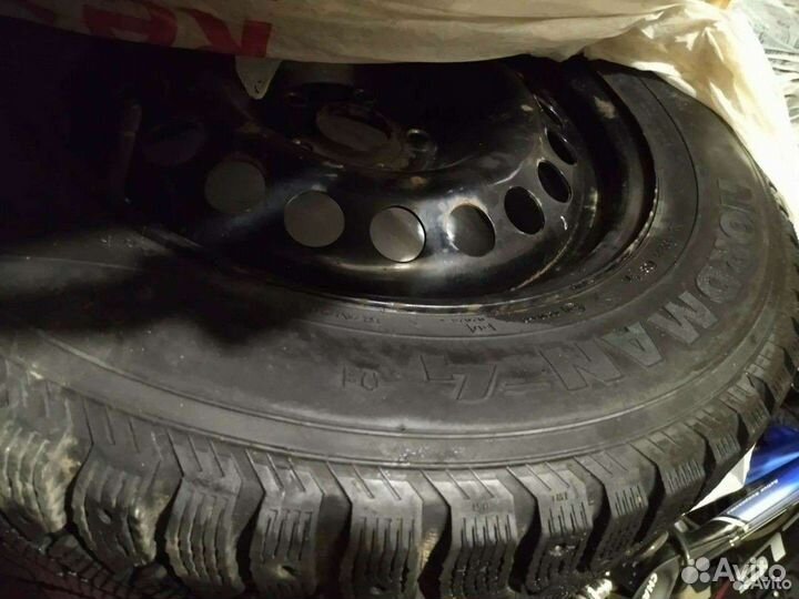 Nordman Nordman 4 215/65 R16