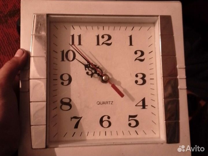 Продам часы