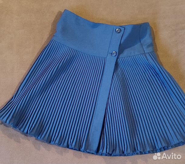 Школьный сарафан 140 + юбка