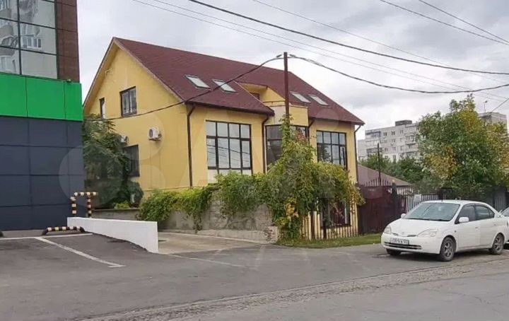 Свободного назначения, 896 м²